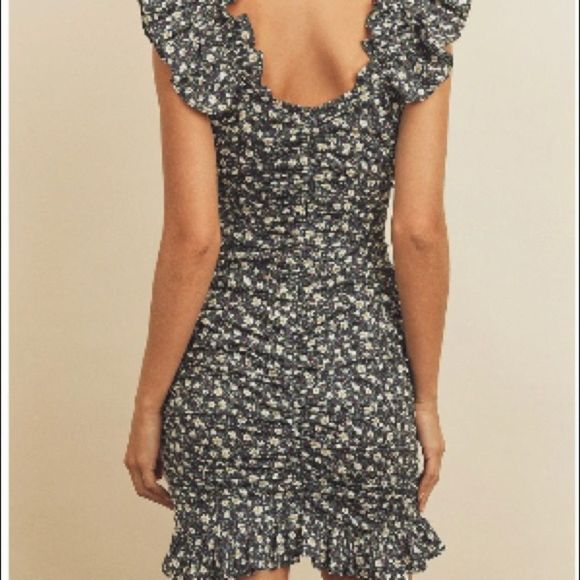 🆕✨STORIA✨NWOT RUCHED SLEEVELESS FLORAL BUTTONED MINI DRESS - Picture 6 of 6